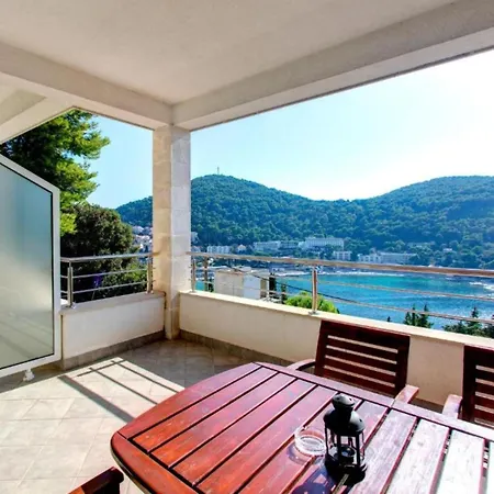 Apartamento One-bedroom With Balcony And Sea View Deluxe *