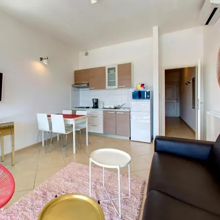 One-bedroom With Balcony And Sea View Deluxe * Dubrovnik