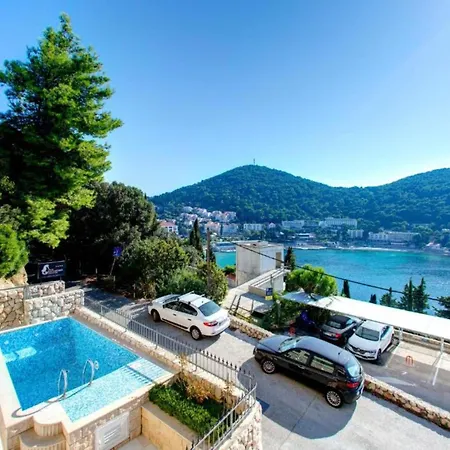 One-bedroom With Balcony And Sea View Deluxe Dubrovnik